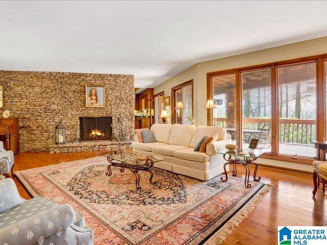 3244 VERDURE DRIVE, Hoover, AL 35226