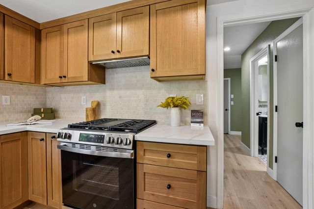 101 Monticito Ct, Roseville, CA 95678