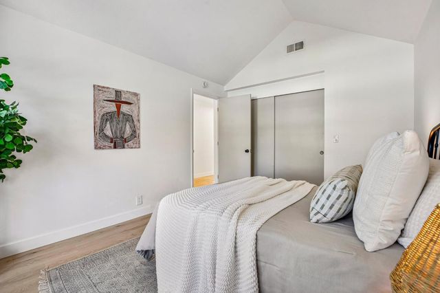 101 Monticito Ct, Roseville, CA 95678