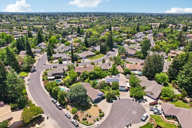 101 Monticito Ct, Roseville, CA 95678