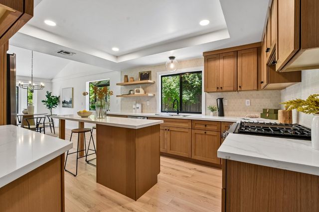 101 Monticito Ct, Roseville, CA 95678