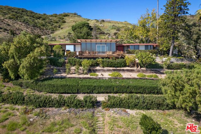26939 Sea Vista Drive, Malibu, CA 90265
