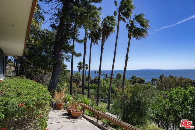 26939 Sea Vista Drive, Malibu, CA 90265