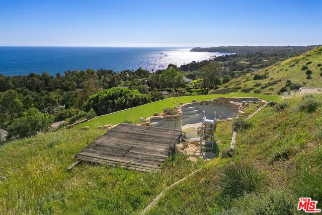 26939 Sea Vista Drive, Malibu, CA 90265