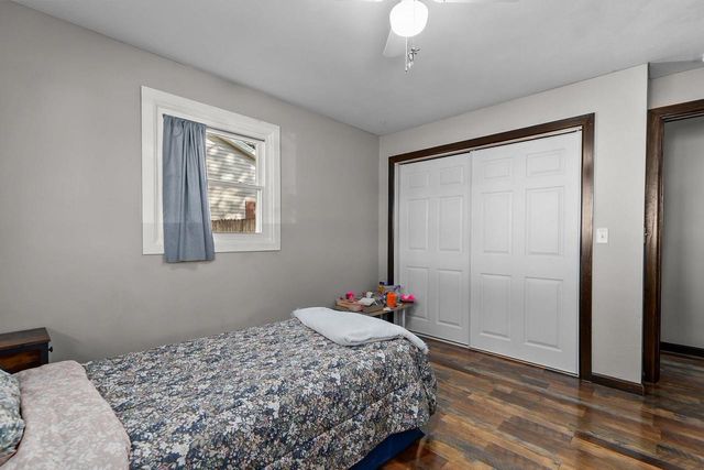 1224 S MATTHIAS STREET, Appleton, WI 54915