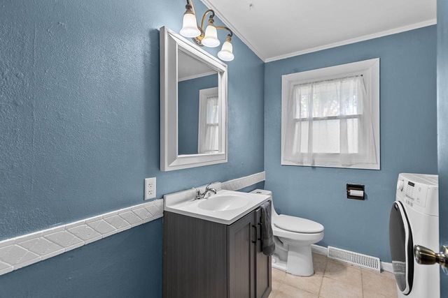 1224 S MATTHIAS STREET, Appleton, WI 54915