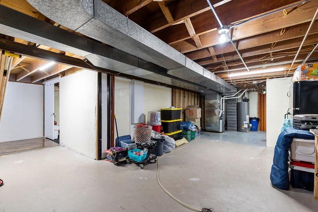 1224 S MATTHIAS STREET, Appleton, WI 54915