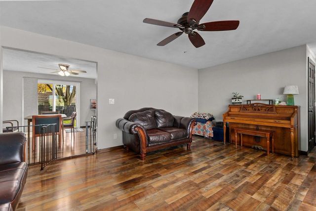 1224 S MATTHIAS STREET, Appleton, WI 54915