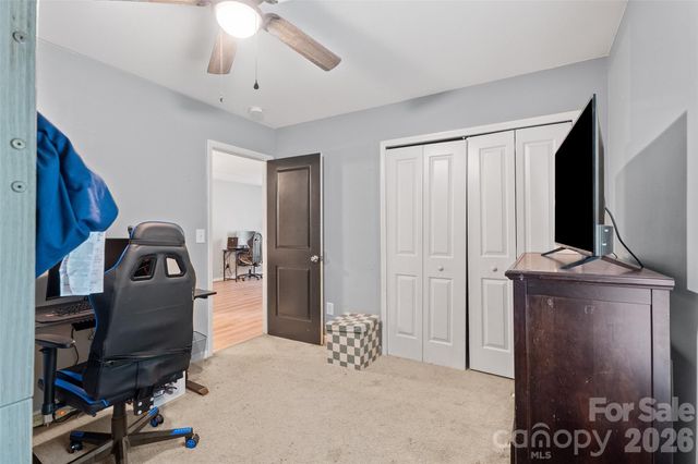 835 Rook Road, Charlotte, NC 28216