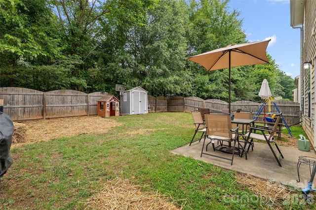 835 Rook Road, Charlotte, NC 28216