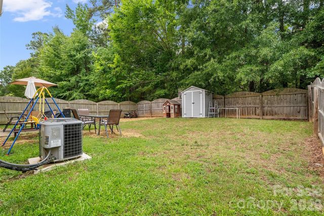 835 Rook Road, Charlotte, NC 28216