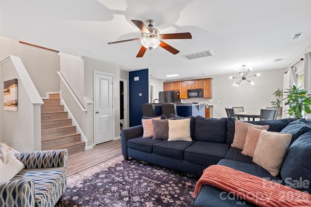 835 Rook Road, Charlotte, NC 28216