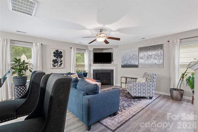 835 Rook Road, Charlotte, NC 28216