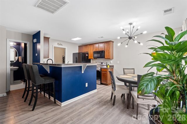 835 Rook Road, Charlotte, NC 28216