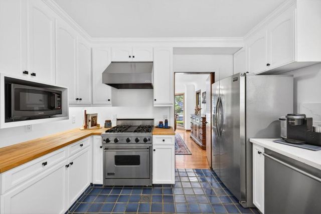 1270 Mckendrie Street, San Jose, CA 95126