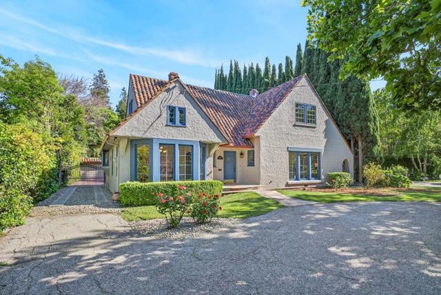 1270 Mckendrie Street, San Jose, CA 95126