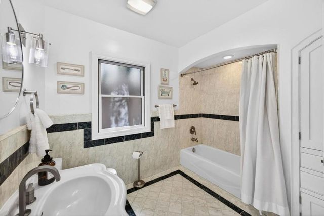 1270 Mckendrie Street, San Jose, CA 95126