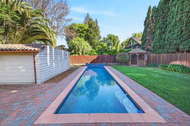 1270 Mckendrie Street, San Jose, CA 95126