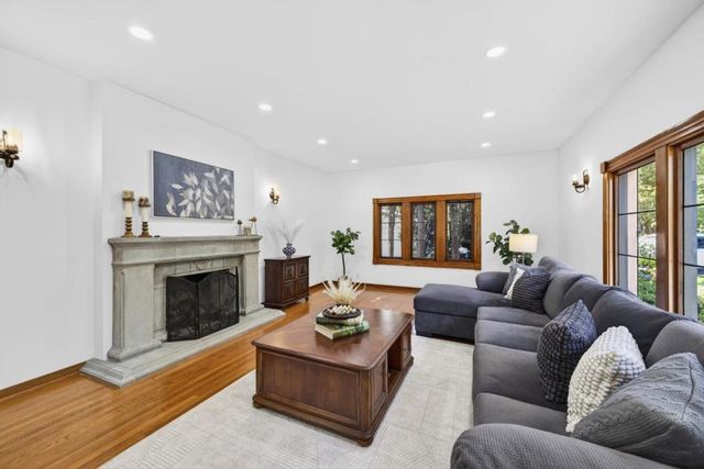 1270 Mckendrie Street, San Jose, CA 95126