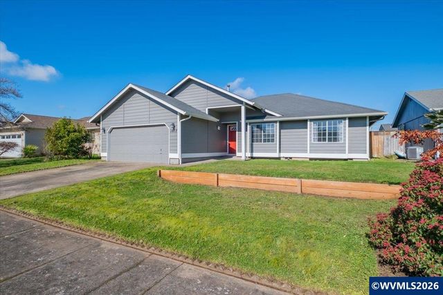 1017 Eastwind Ct N, Keizer, OR 97303