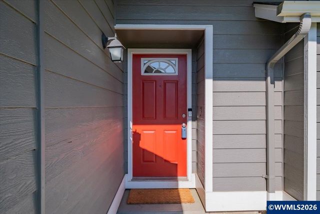 1017 Eastwind Ct N, Keizer, OR 97303