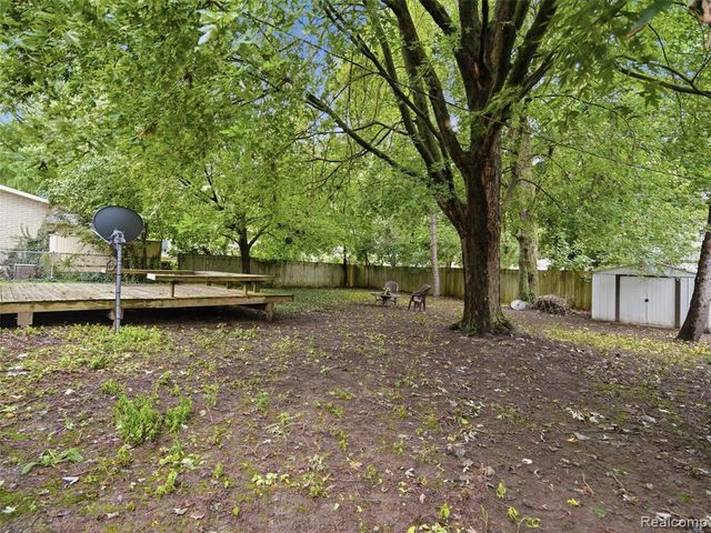1757 Dover Court, Ypsilanti, MI 48198
