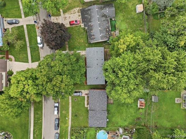 1757 Dover Court, Ypsilanti, MI 48198