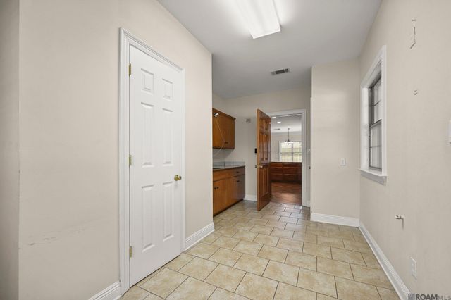 38251 Charleston Rd, Prairieville, LA 70769