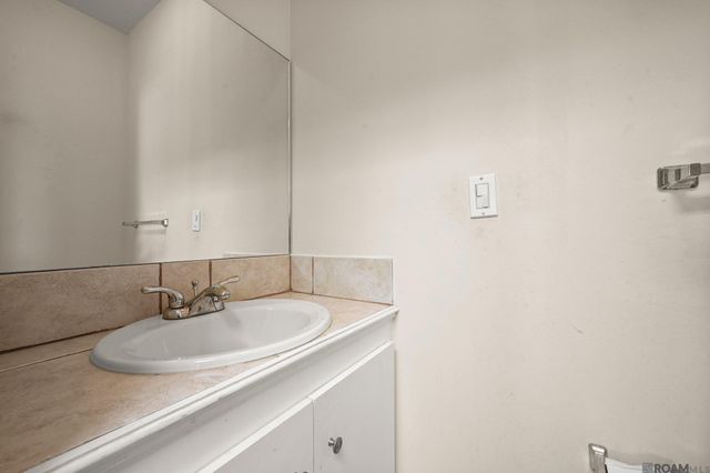 38251 Charleston Rd, Prairieville, LA 70769