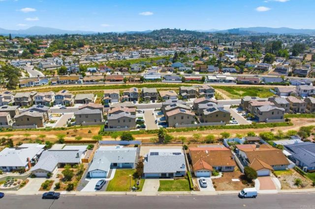 1609 David Drive, Escondido, CA 92026