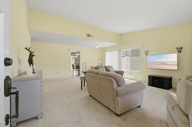 1609 David Drive, Escondido, CA 92026