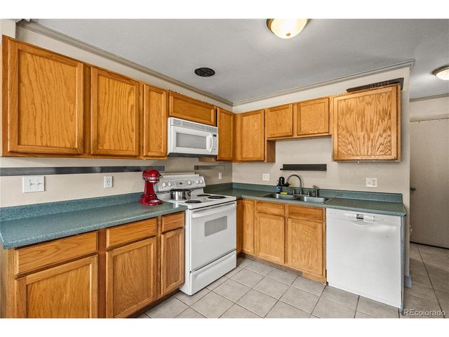 10325 W 16th Ave, Lakewood, CO 80215