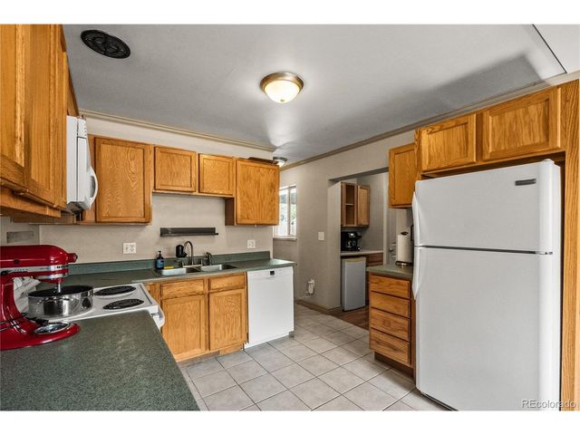 10325 W 16th Ave, Lakewood, CO 80215