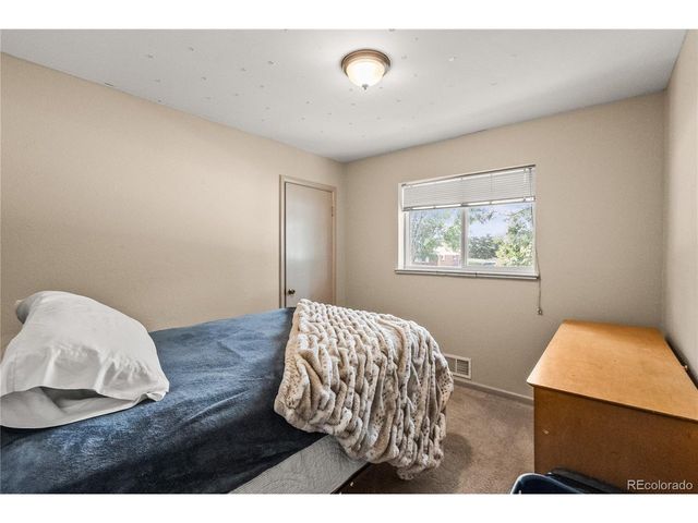 10325 W 16th Ave, Lakewood, CO 80215