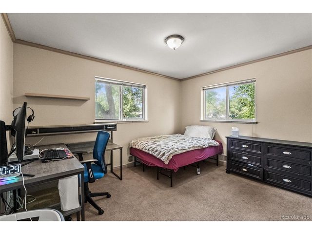 10325 W 16th Ave, Lakewood, CO 80215