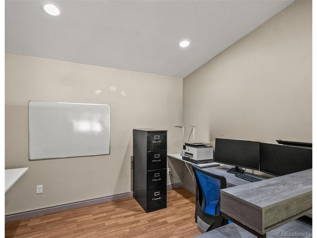 10325 W 16th Ave, Lakewood, CO 80215