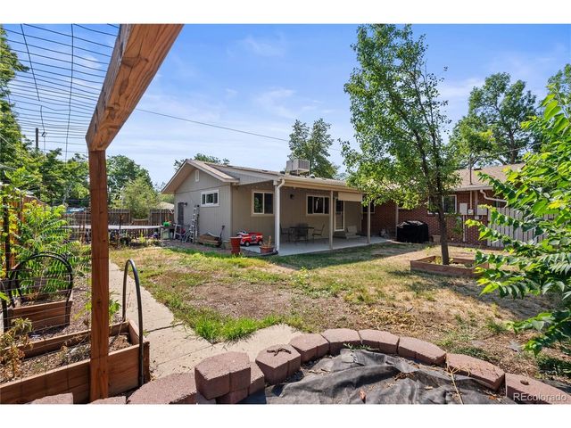 10325 W 16th Ave, Lakewood, CO 80215