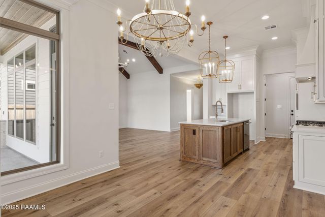 309 Last Quarter Drive, Youngsville, LA 70592