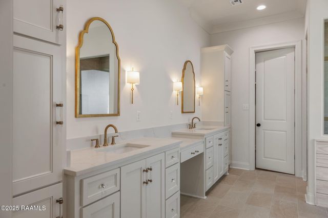 309 Last Quarter Drive, Youngsville, LA 70592