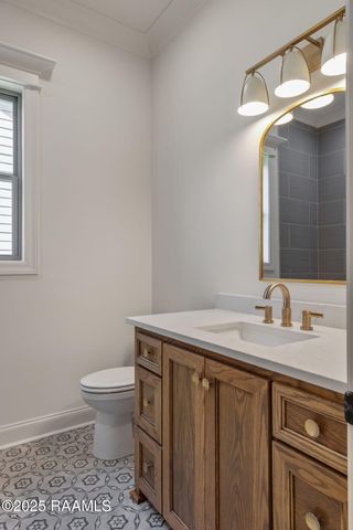 309 Last Quarter Drive, Youngsville, LA 70592