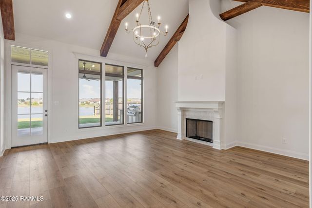 309 Last Quarter Drive, Youngsville, LA 70592