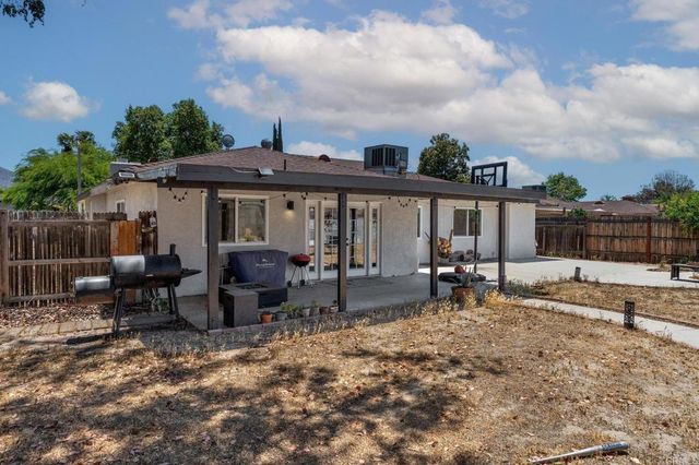 41826 El Camino Drive, Hemet, CA 92544