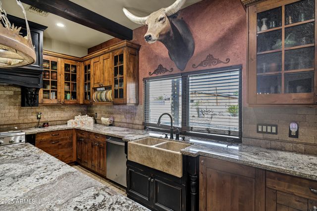 21230 S 156TH Street, Gilbert, AZ 85298