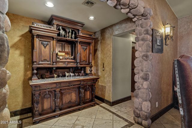 21230 S 156TH Street, Gilbert, AZ 85298