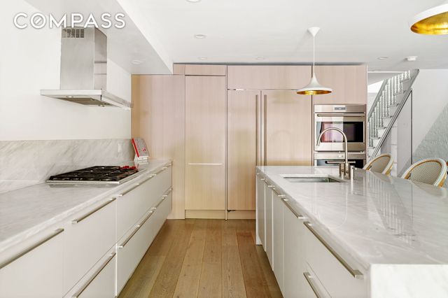 265 6th Avenue, New York City, NY 11215