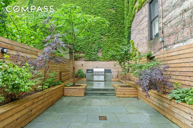 265 6th Avenue, New York City, NY 11215