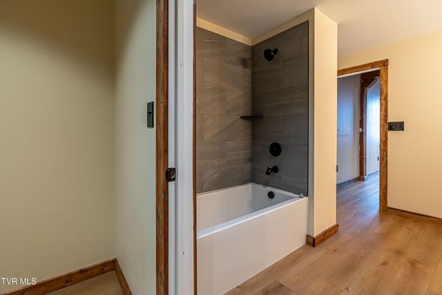 453 East Main Street 700, Kingsport, TN 37660