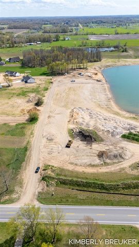 6570 Fillmore, Allendale, MI 49401