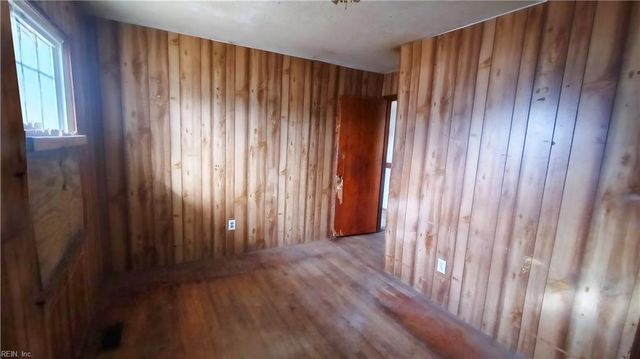 421 Morrison AVE, Newport News, VA 23601