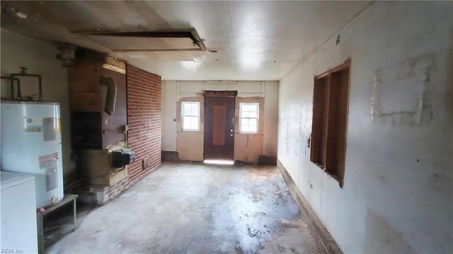 421 Morrison AVE, Newport News, VA 23601